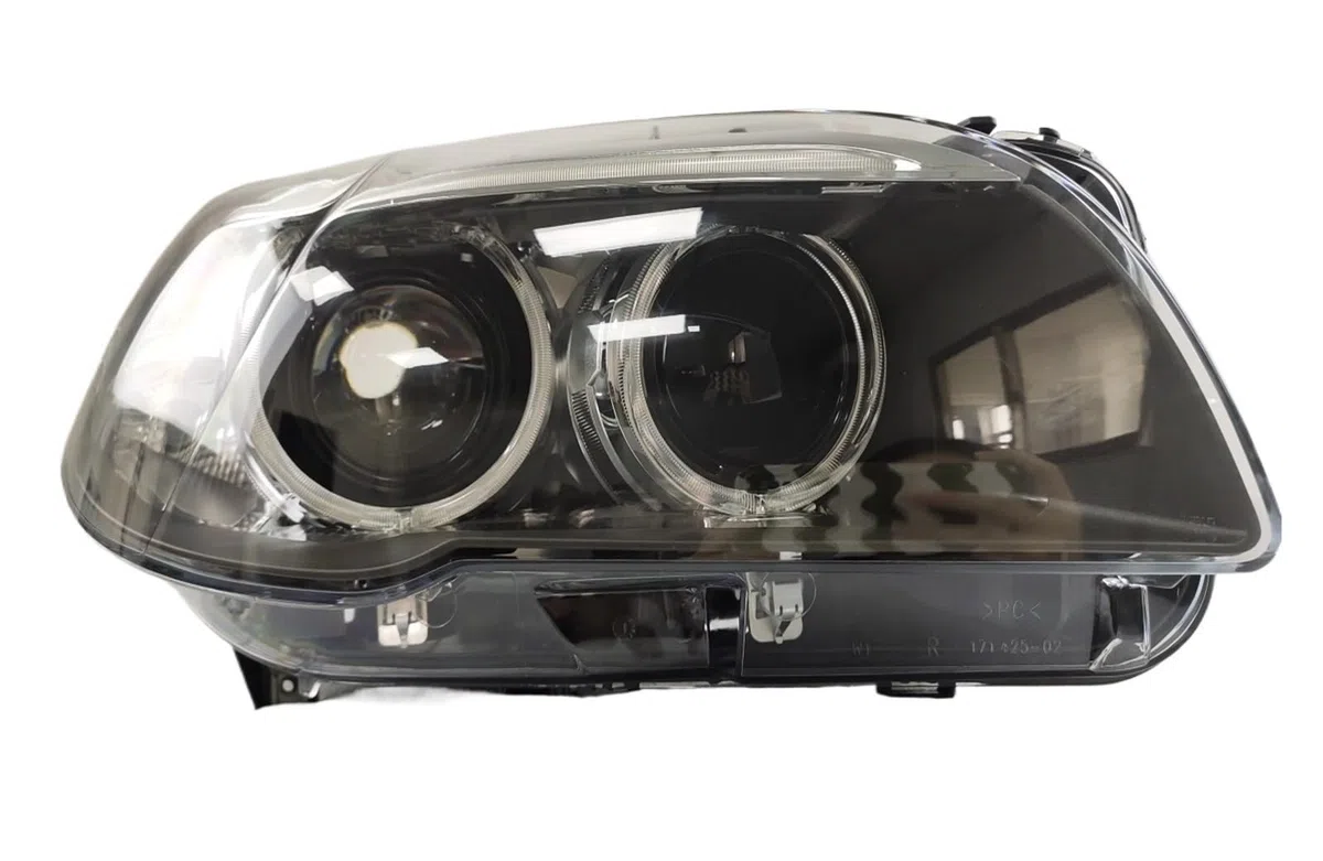 Zubehör für Autoscheinwerfer Xenonlampe kompatibel mit dem automatischen Beleuchtungssystem für optische Gruppe F10 Serie 5 2015-2017 (Right with Module)