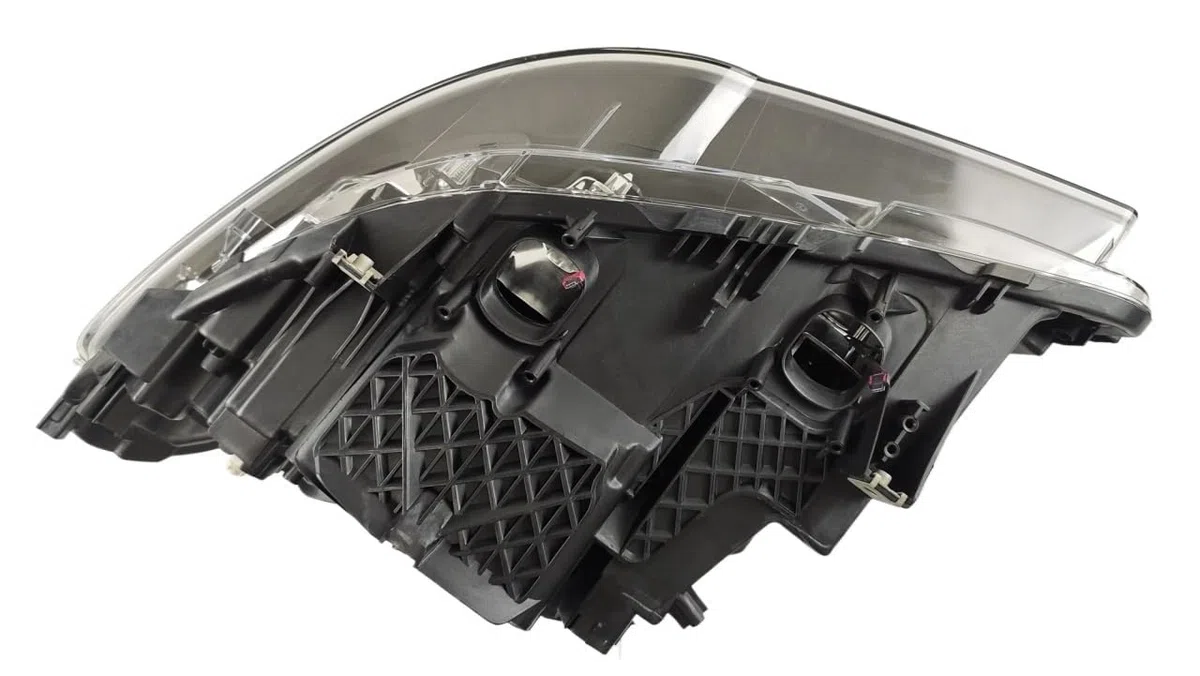Zubehör für Autoscheinwerfer Xenonlampe kompatibel mit dem automatischen Beleuchtungssystem für optische Gruppe F10 Serie 5 2015-2017 (Right with Module)