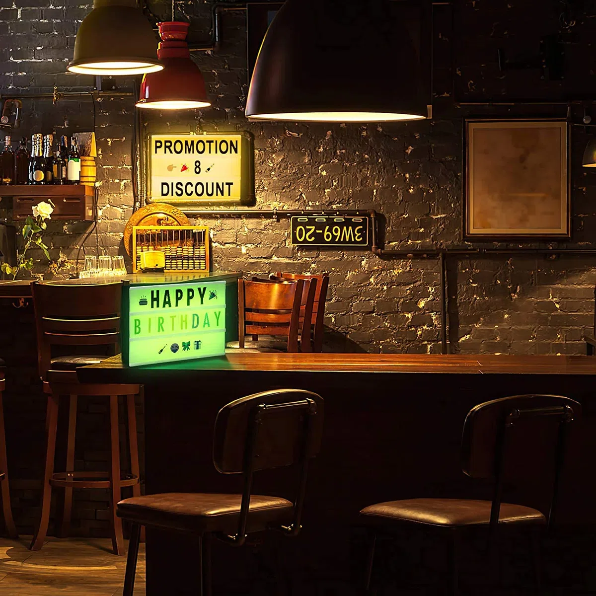 SHYOSUCCE LED Lightbox mit 16 Farbwechsel, 4 Blitzmodi, 262 Buchstaben,85 Emojis, Symbolen Ä Ö Ü ß, Batterie und USB Betrieben, A4 Leuchtkasten für Hochzeiten Geburtstagsfeie Party KTV Bar
