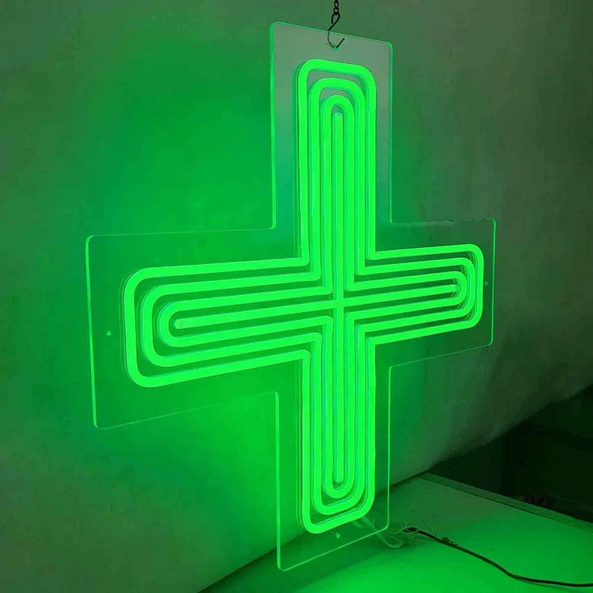 LED-Schild „Medical Cross“ für Apotheken, Acryllampe in Form eines Apothekenkreuzes, Neonschild „Open“ für Wanddekoration, 2 einstellbare Betriebsmodi,48 * 48CM
