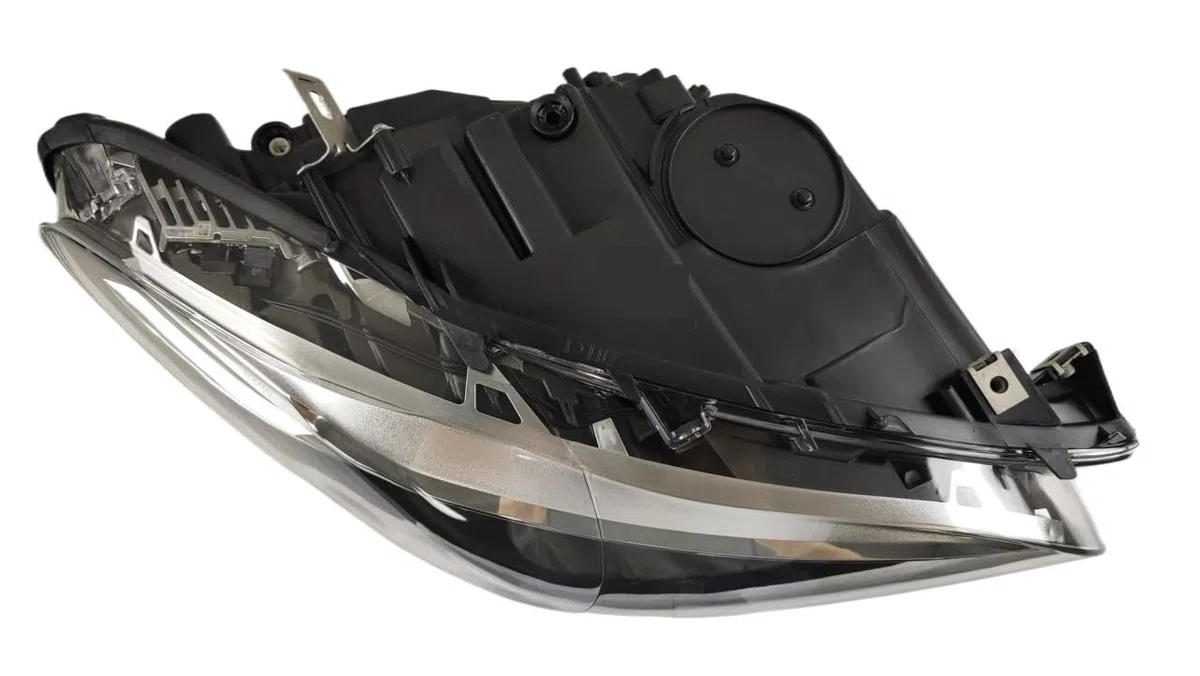 Zubehör für Autoscheinwerfer Xenonlampe kompatibel mit dem automatischen Beleuchtungssystem für optische Gruppe F10 Serie 5 2015-2017 (Right with Module)